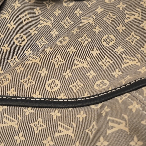 Louis Vuitton LV Idylle Romance hobo navy blue & cream . - Picture 4 of 16